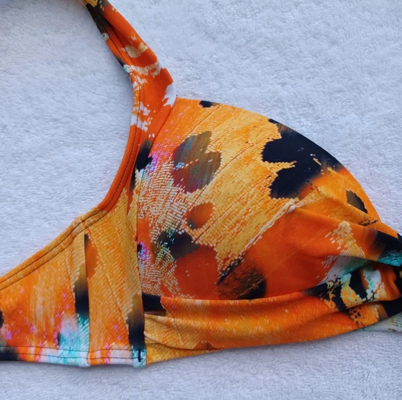 VENUS St. Lucia Twist Front Bikini Top, Size 32C/34B/36A - Picture 8 of 12